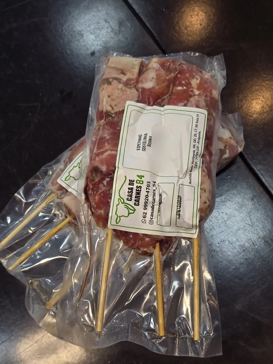 Espetinho de costelinha da Casa de Carnes 84
